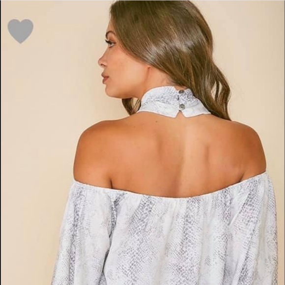 Top - Picture 2 of 3